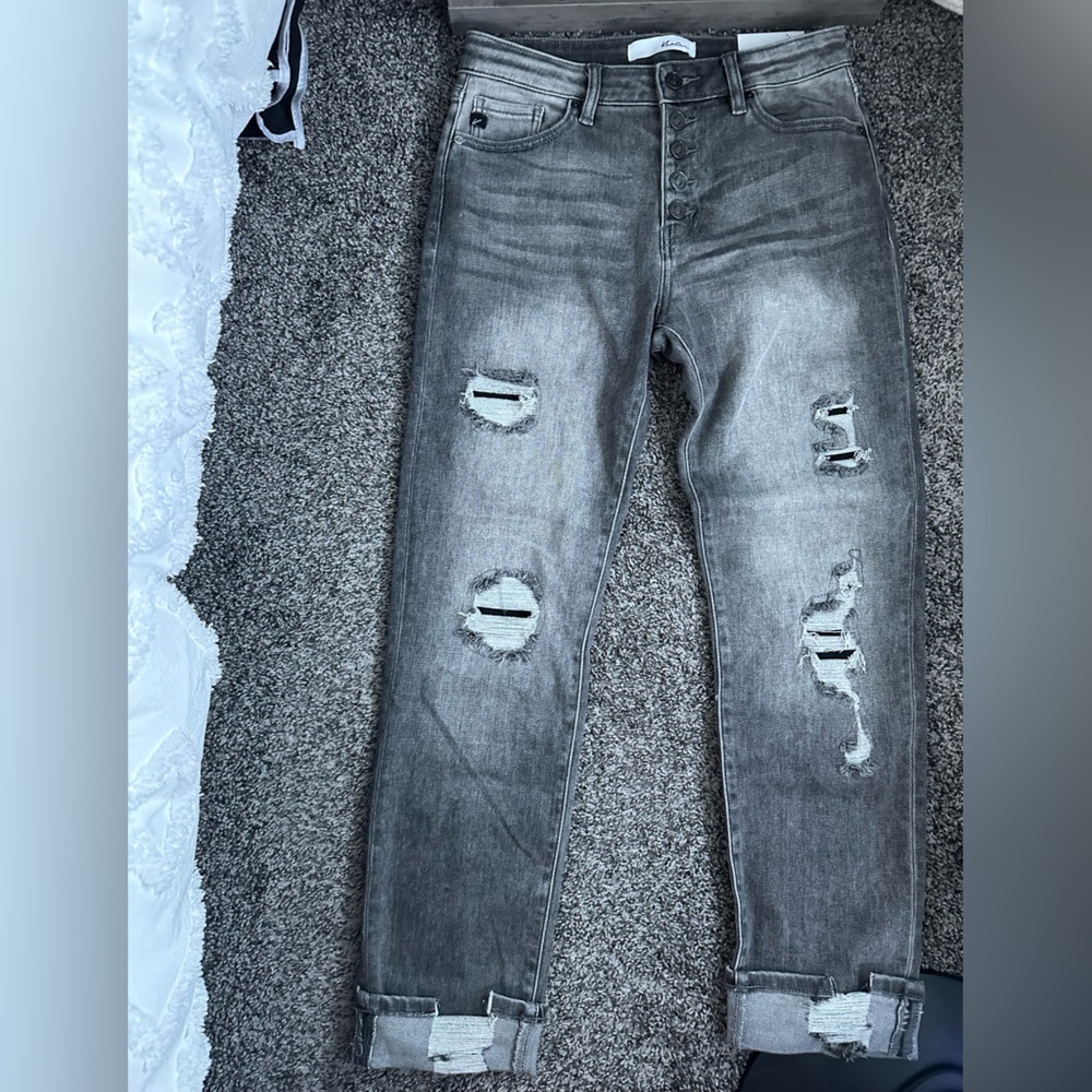Kancan High Rise Slim Straight Leg